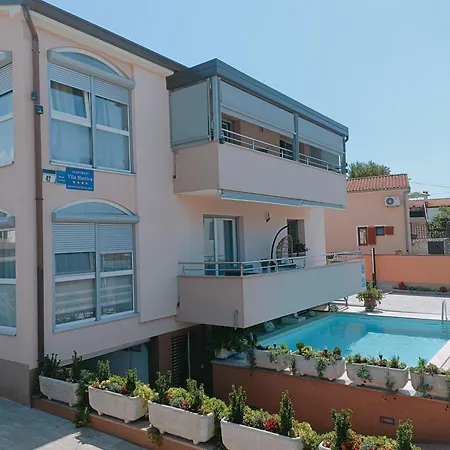 Villa Slavica Porec Exterior photo